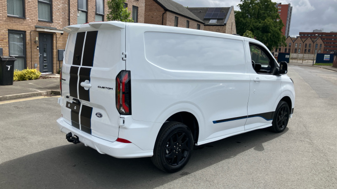 Ford Transit Custom 320 L1 Diesel Fwd 2.0 EcoBlue 150ps H1 Van Sport - Image 30